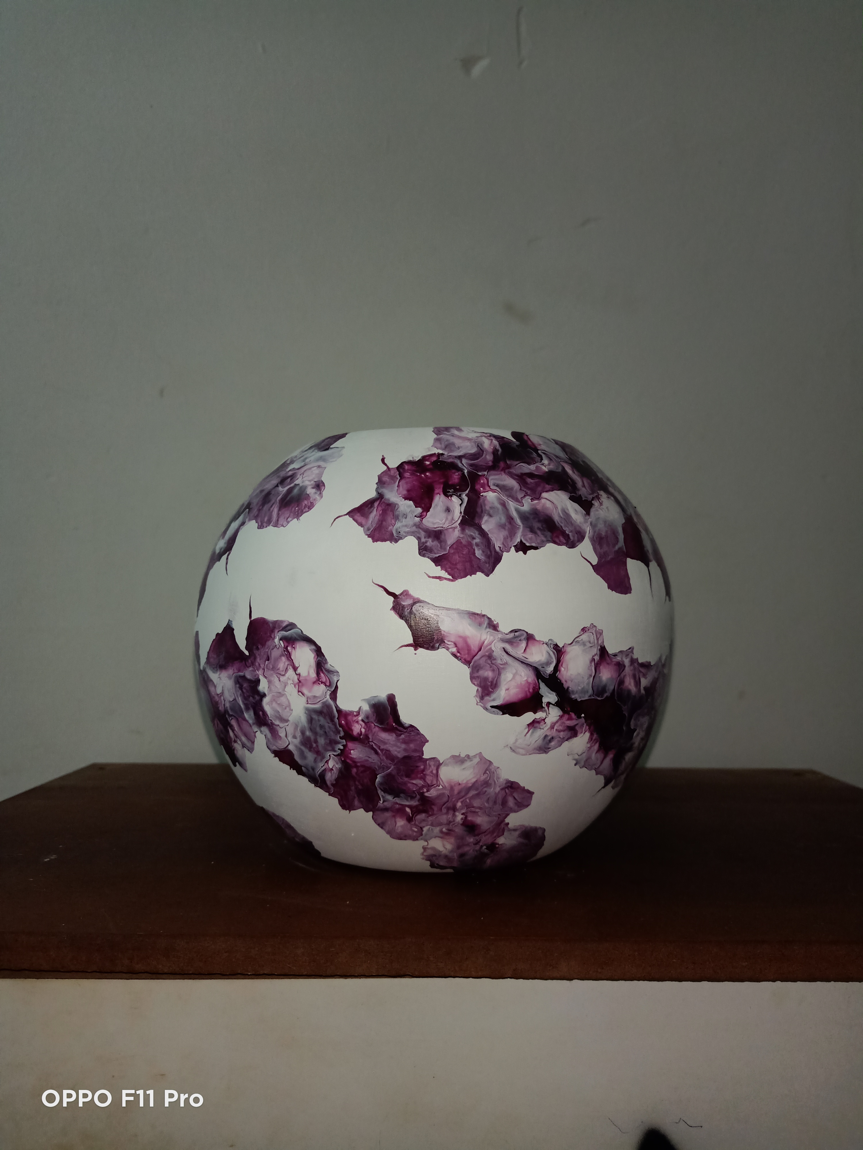 فخار مزخرف بالاكريليك 