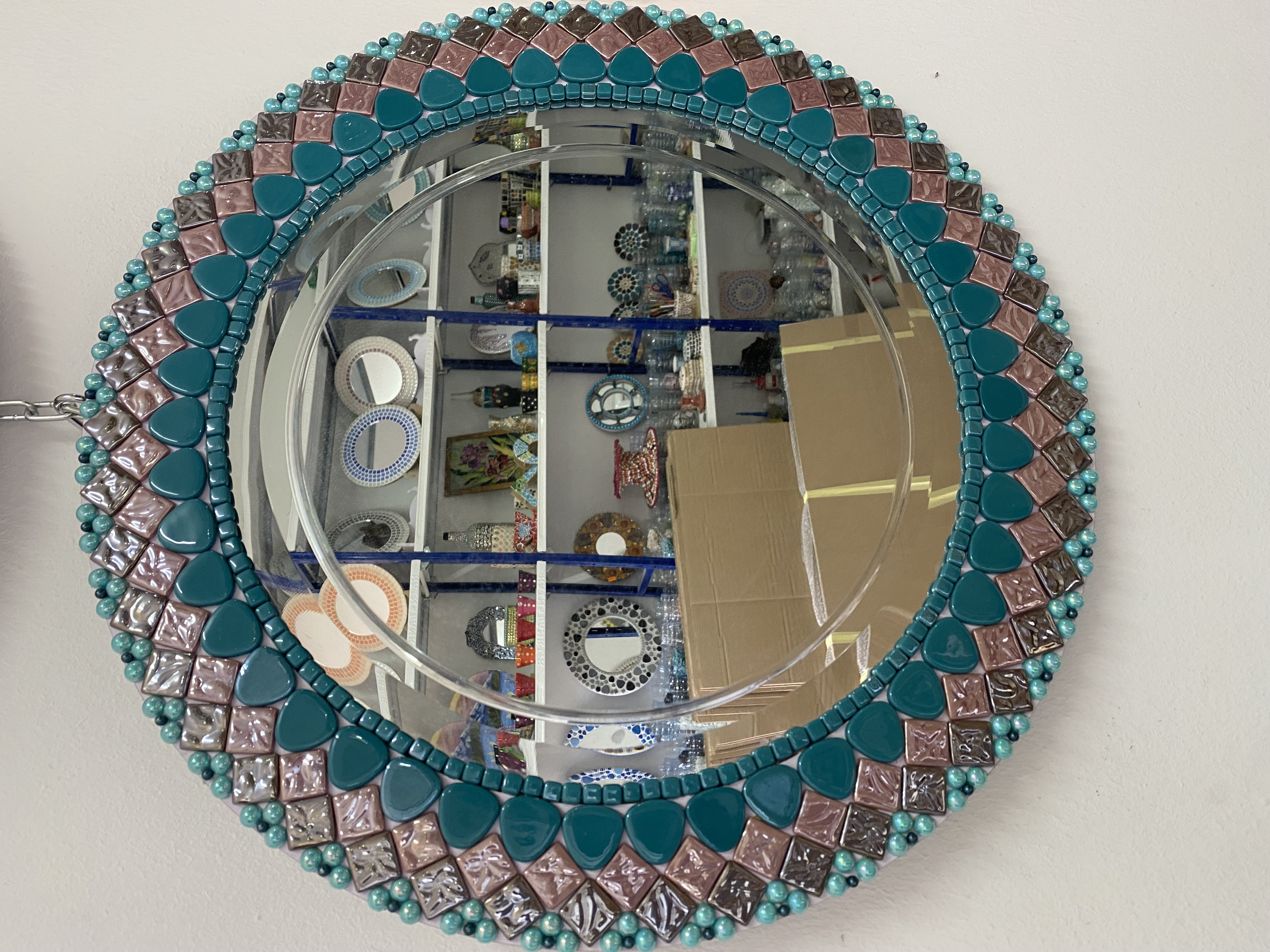 Miroir rond en mosaïque 