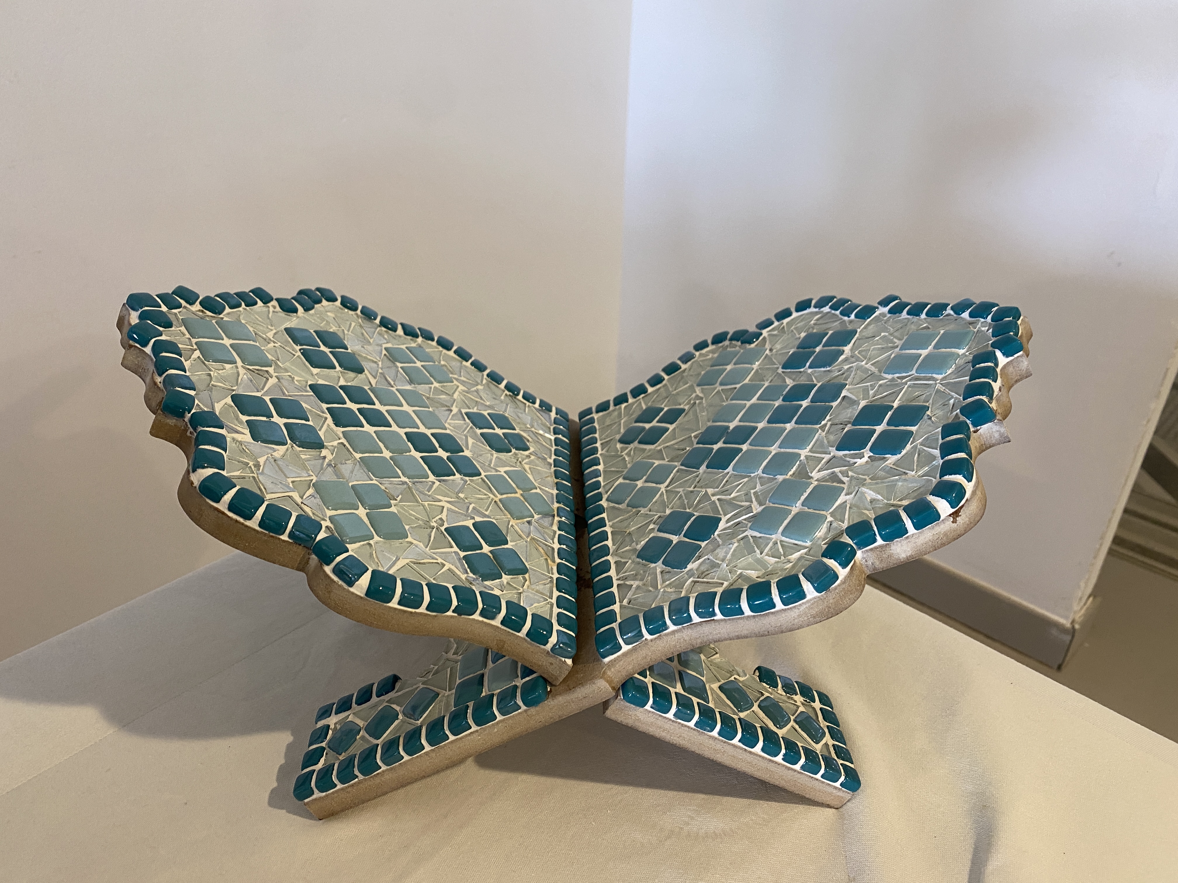 Porte coran sur pied 